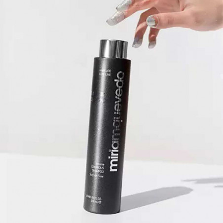 LUXURIOUS SHAMPOO