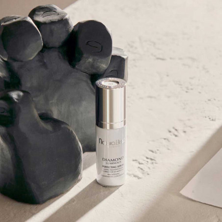 DIAMOND LUMINOUS PERFECTING SERUM