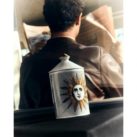 SE POI ON DOOR SCENTED CANDLE