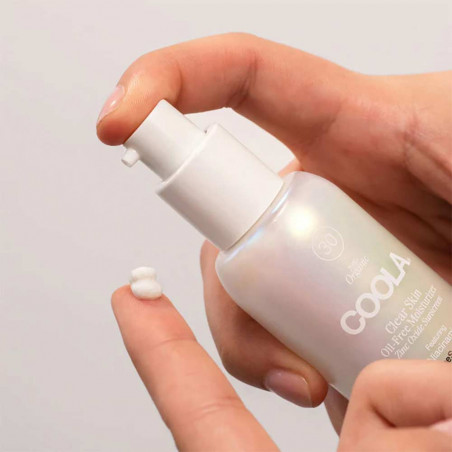 CLEAR SKIN MINERAL SUNSCREEN SPF30